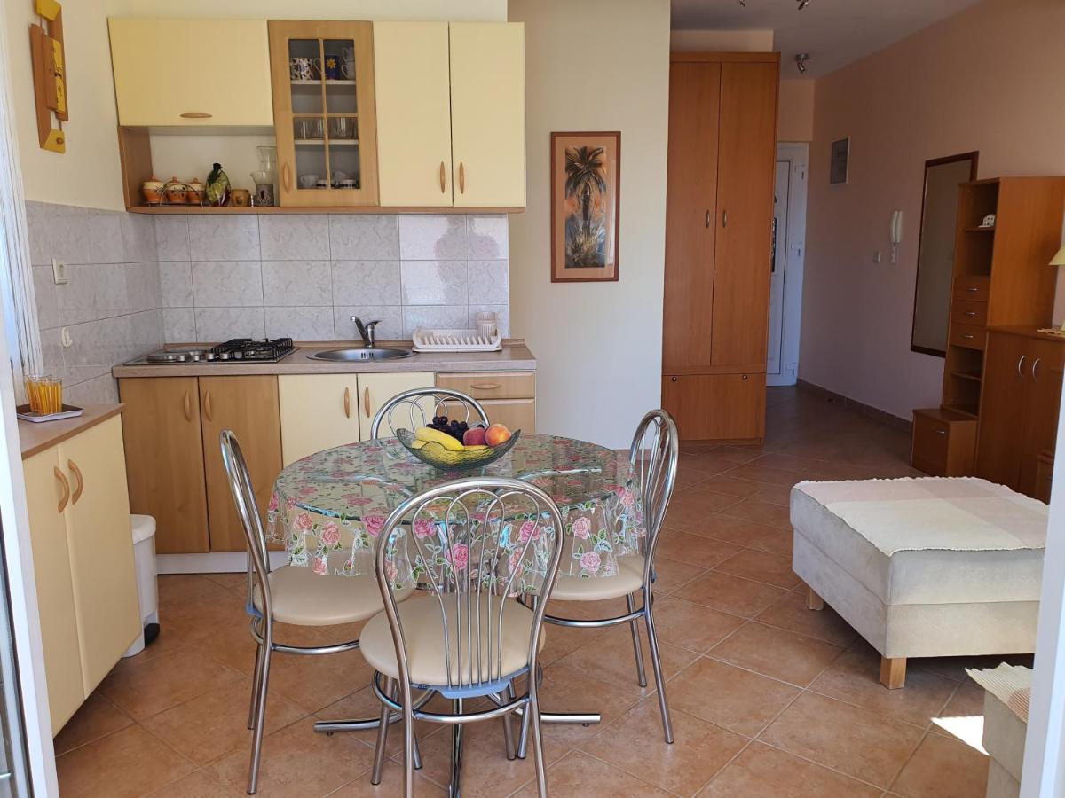 Apartments Coral נובליה מראה חיצוני תמונה